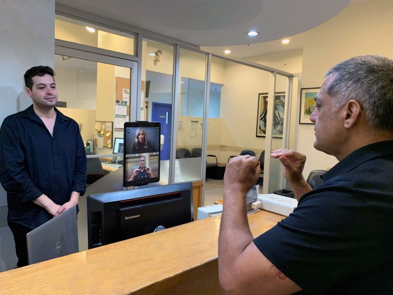 Quick AccessOn Demand Sign Language Interpreting Canadian Hearing